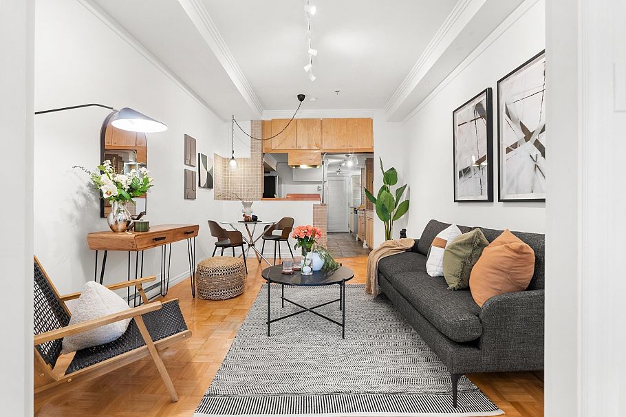 B5 238 E 10th Avenue Vancouver, BC - 5