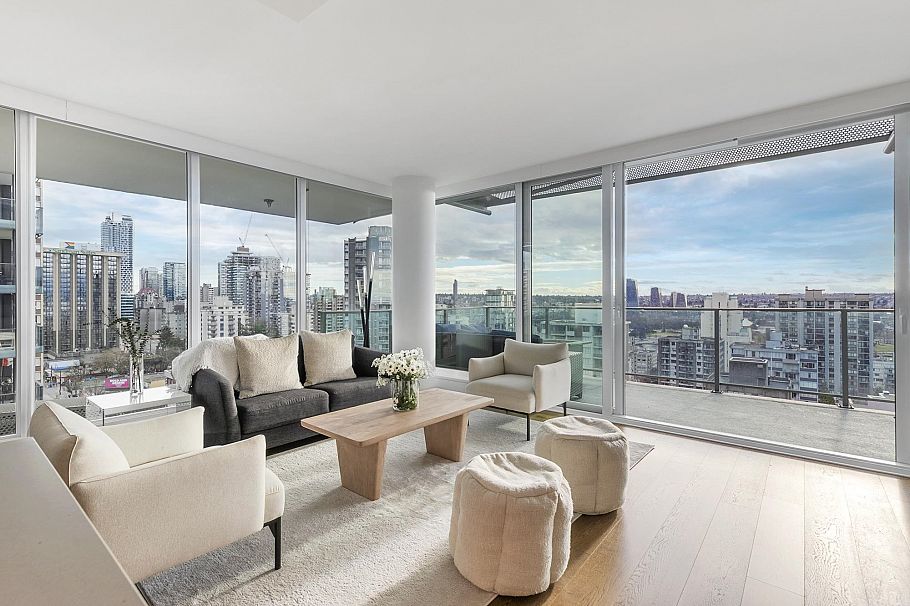 1503 1365 Davie Street Vancouver, BC - 2