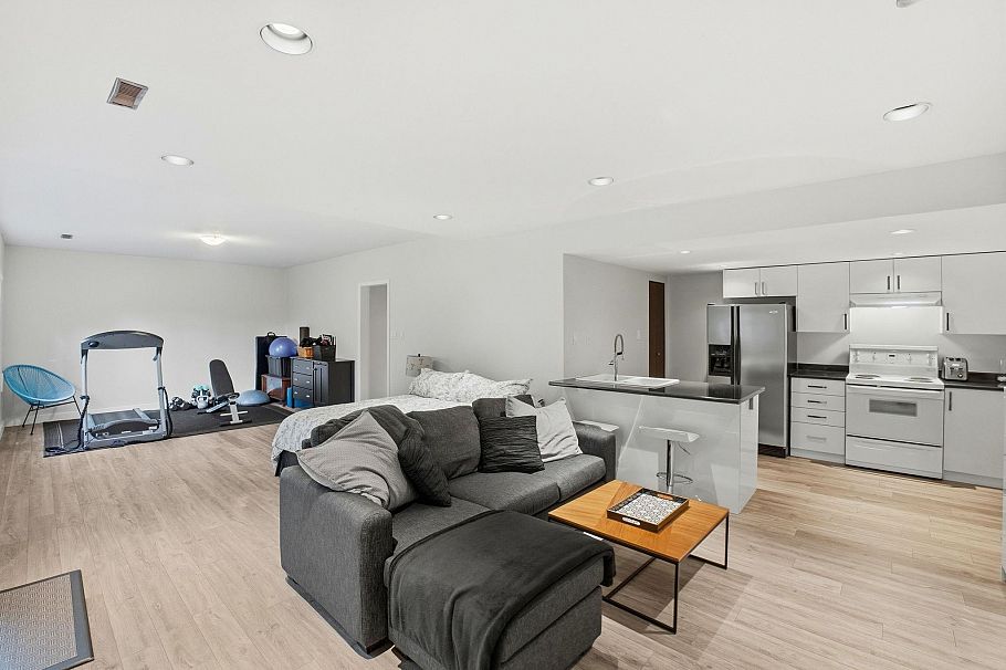 2023 Hill Drive North Vancouver, BC - 29