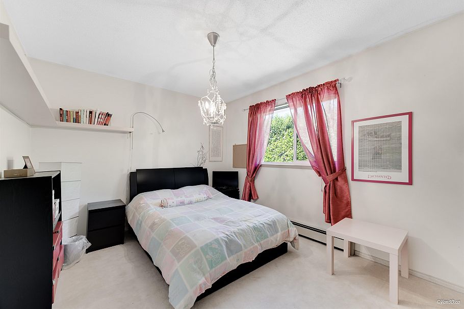 8607 Selkirk Street Vancouver, BC - 26