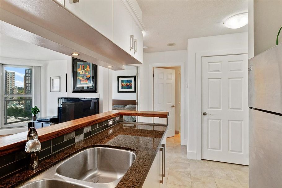 1001 3455 Ascot Place Vancouver, BC - 7