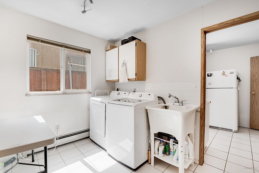 8607 Selkirk Street Vancouver, BC - 6