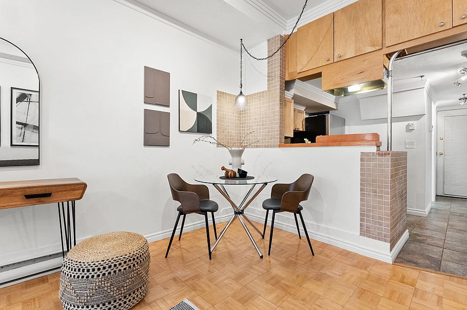 B5 238 E 10th Avenue Vancouver, BC - 4