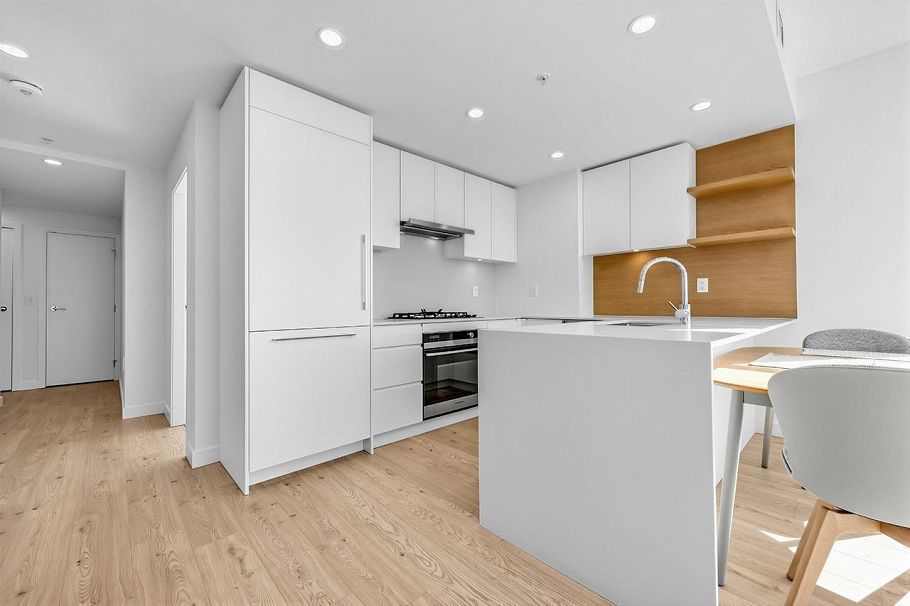 3202 2181 Madison Avenue Burnaby, BC - 4