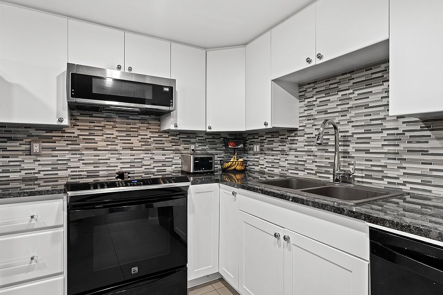 403 1159 Main Street Vancouver, BC - 15