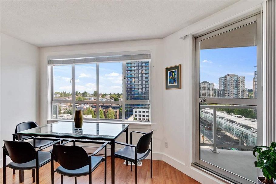 1001 3455 Ascot Place Vancouver, BC - 2