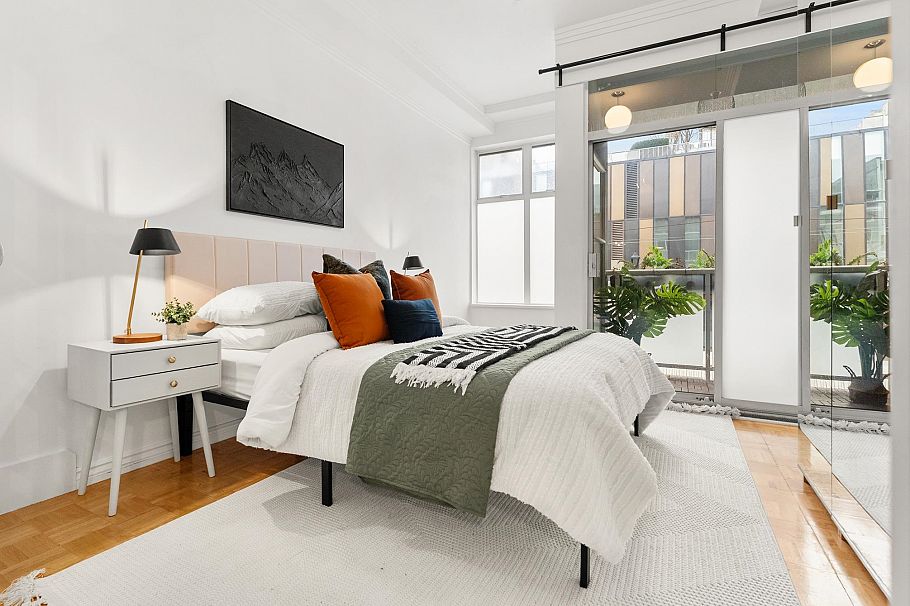 B5 238 E 10th Avenue Vancouver, BC - 9