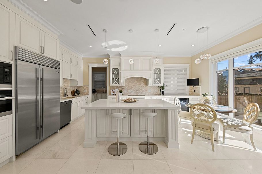 3676 W 28th Avenue Vancouver, BC - 12