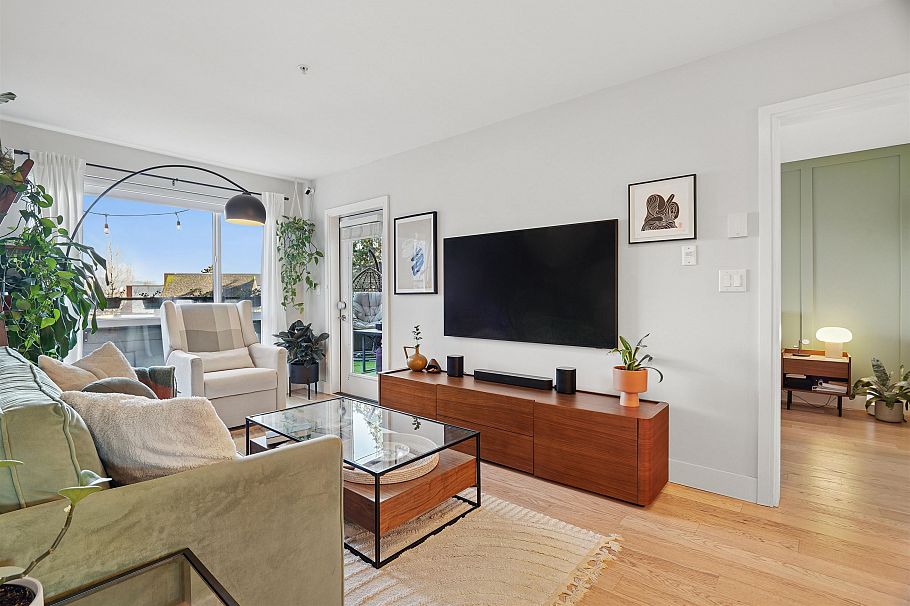 206 233 Kingsway Vancouver, BC - 8