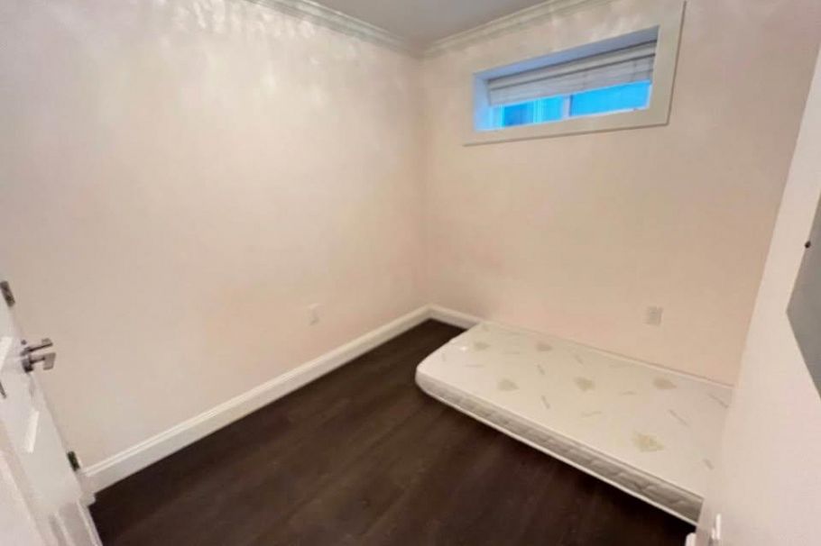 2118 Waverley Avenue Vancouver, BC - 22