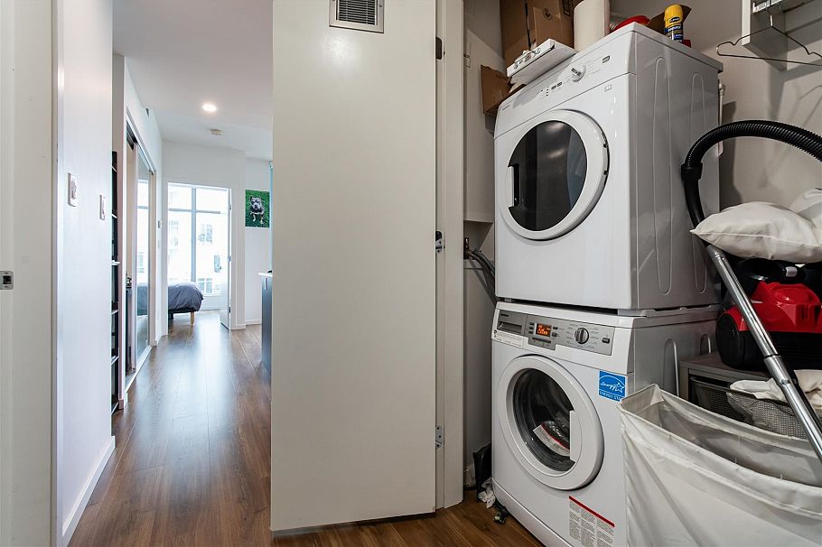 1801 1888 Gilmore Avenue Burnaby, BC - 18