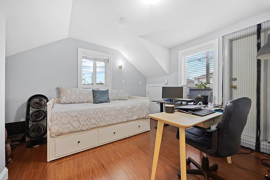 6830 Vivian Street Vancouver, BC - 34