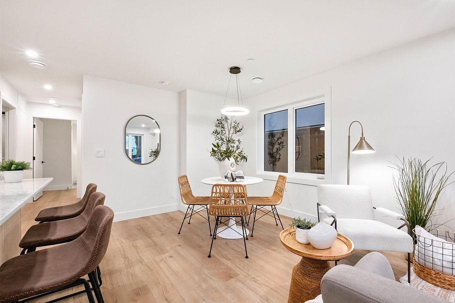 4 2667 E Pender Street Vancouver, BC - 9