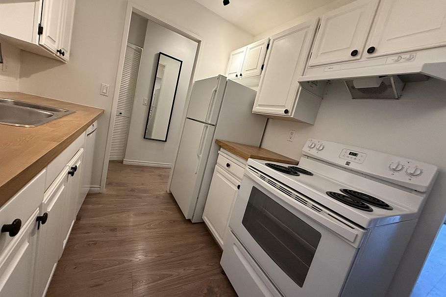 401 1066 E 8 Avenue Vancouver, BC - 8