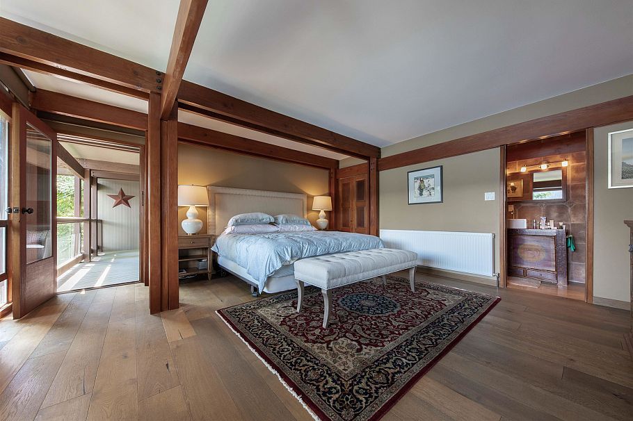 4885 Cove Cliff Place North Vancouver, BC - 24