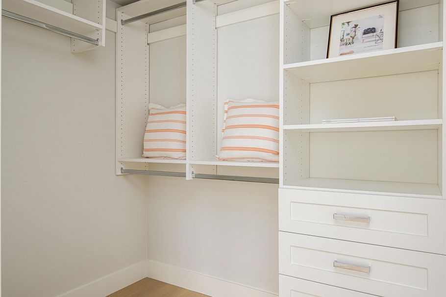 7661 Granville Street Vancouver, BC - 21