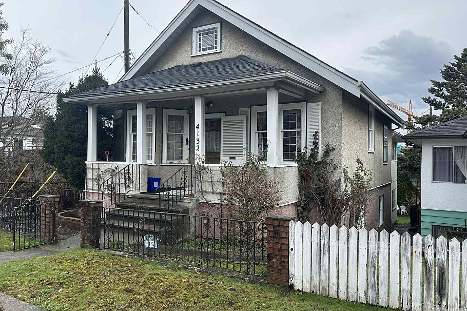 4132 Balkan Street Vancouver, BC - 1
