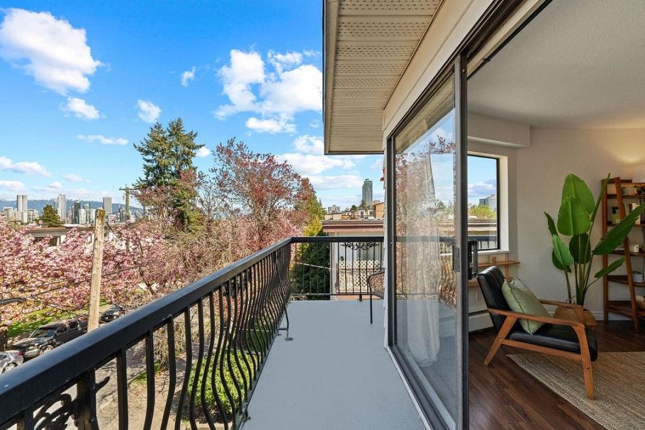 305 2330 Maple Street Vancouver, BC - 19