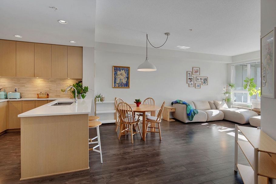 207 3825 Cates Landing Way North Vancouver, BC - 7