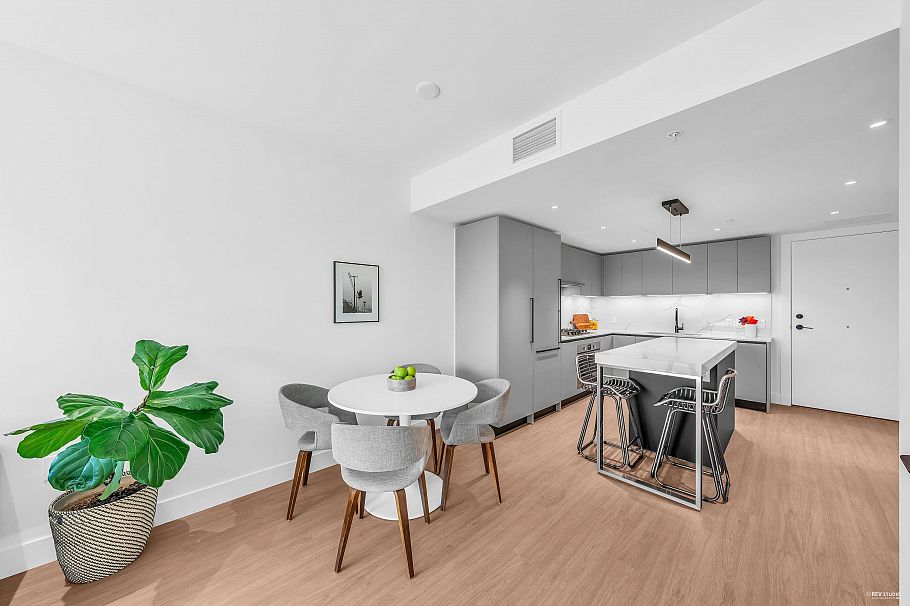 506 2235 E Broadway Vancouver, BC - 13