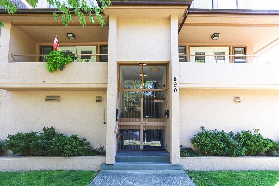 5 890 Broughton Street Vancouver, BC - 30