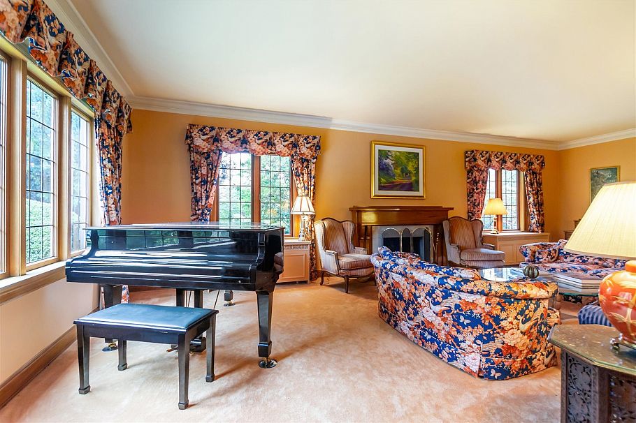 5376 Marguerite Street Vancouver, BC - 3