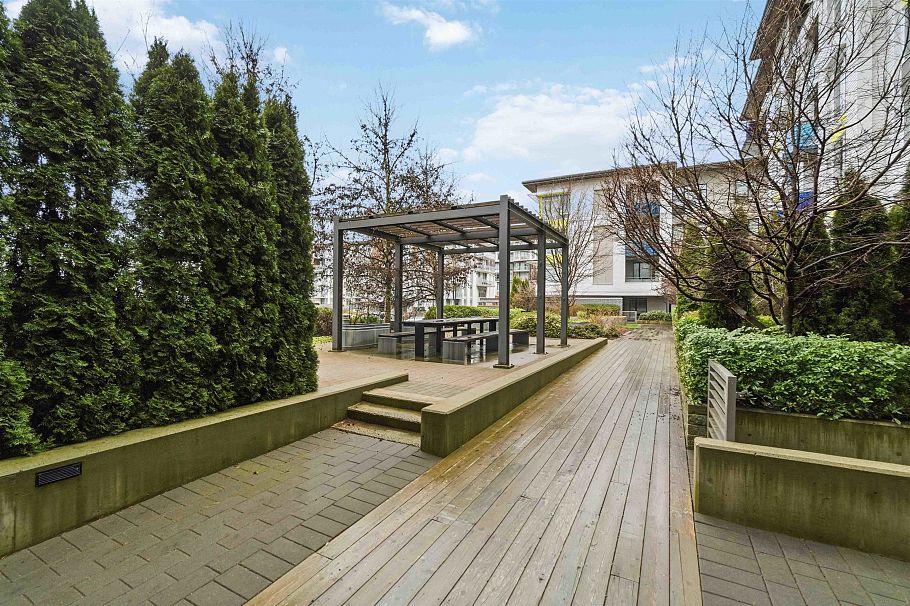 414 3289 Riverwalk Avenue Vancouver, BC - 12