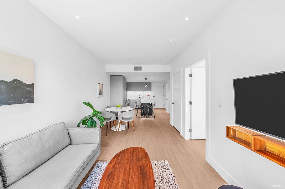 506 2235 E Broadway Vancouver, BC - 14