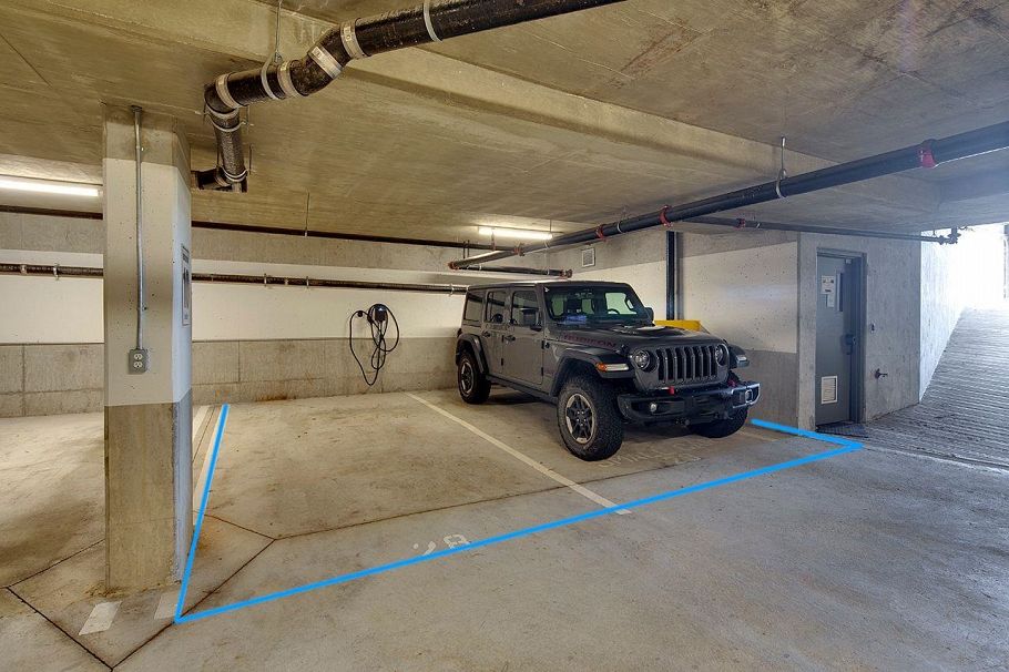 207 3825 Cates Landing Way North Vancouver, BC - 26