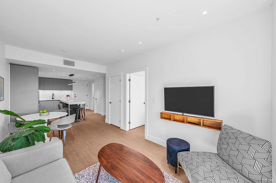 506 2235 E Broadway Vancouver, BC - 15