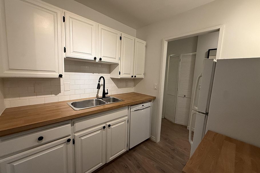 401 1066 E 8 Avenue Vancouver, BC - 7