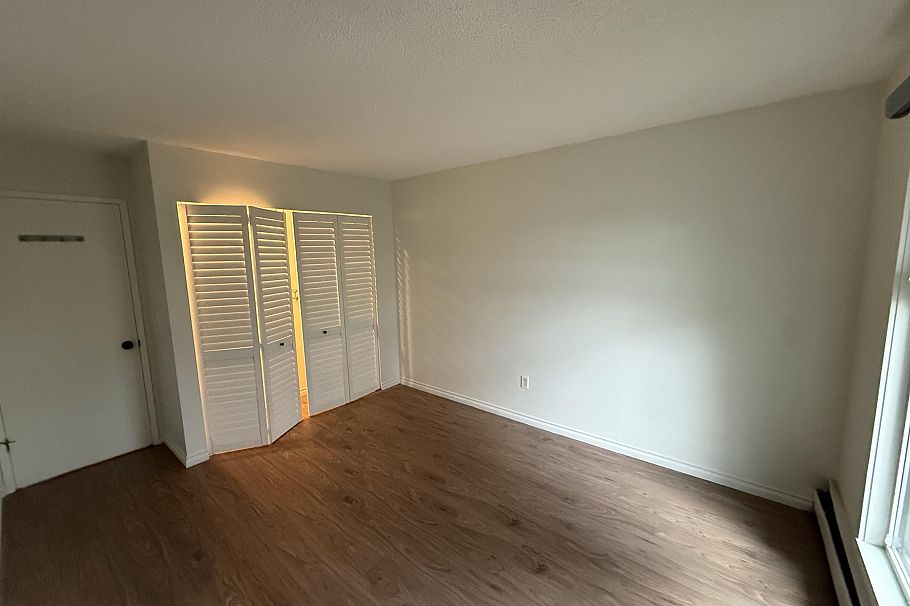 401 1066 E 8 Avenue Vancouver, BC - 5