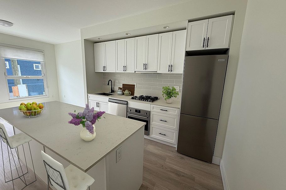 208 626 Alexander Street Vancouver, BC - 10