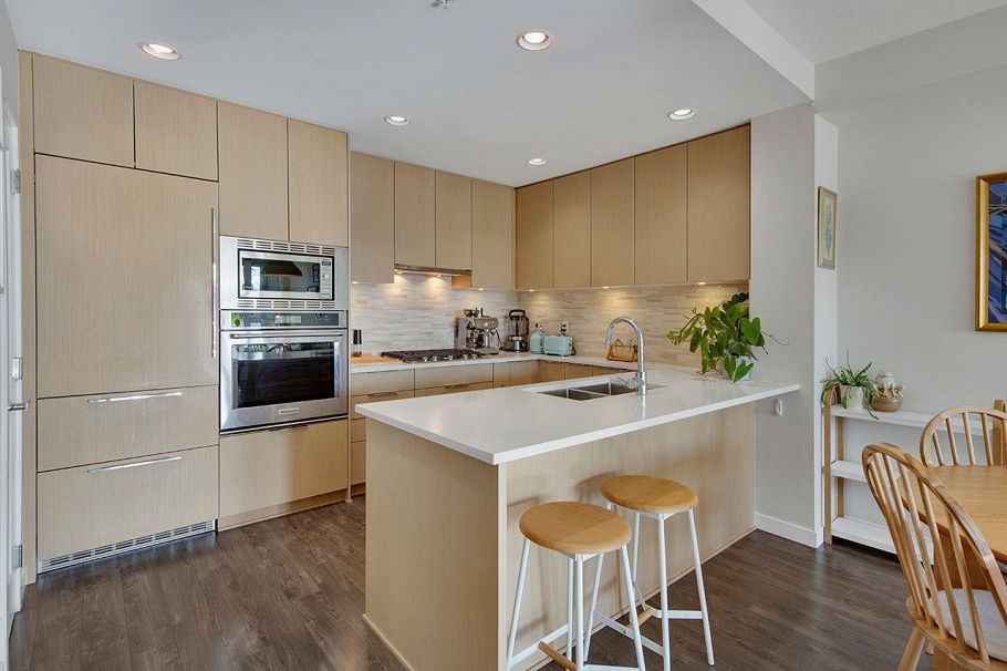 207 3825 Cates Landing Way North Vancouver, BC - 9