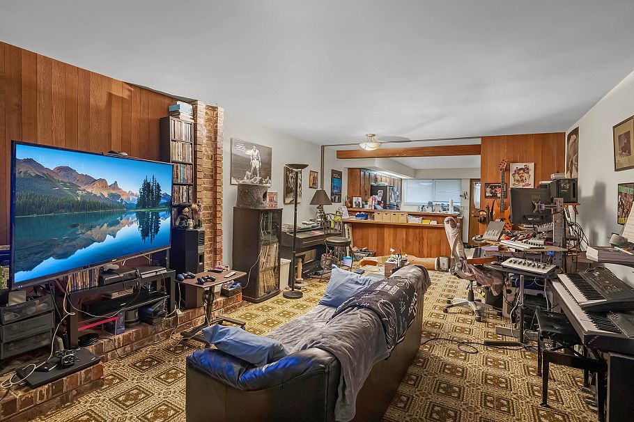 3963 - 3965 Gilpin Street Burnaby, BC - 31