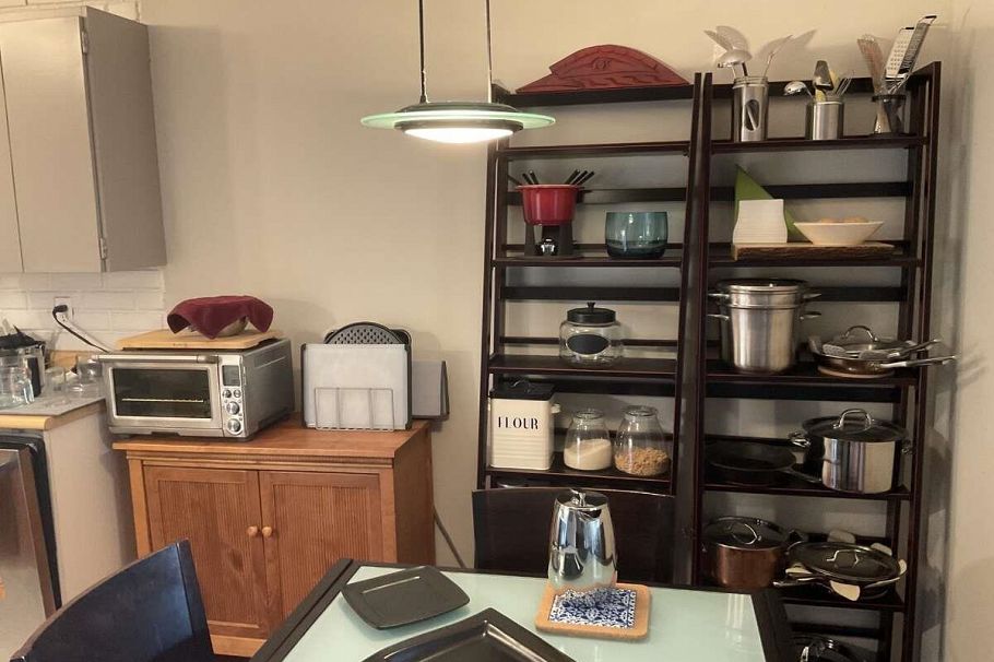 203 211 W 3rd Street North Vancouver, BC - 4