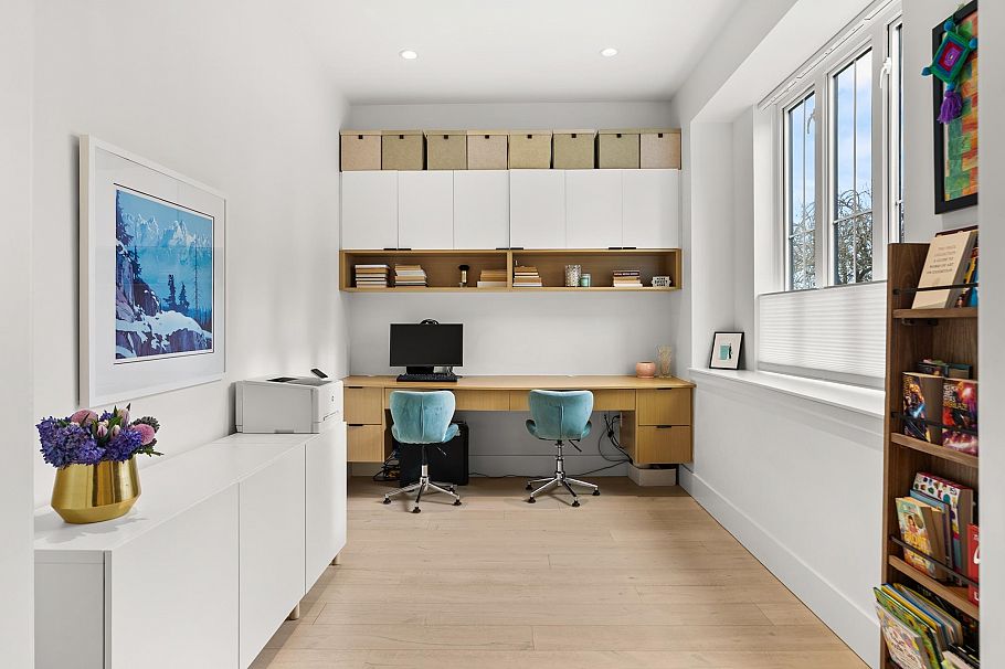 3123 W 16th Avenue Vancouver, BC - 17