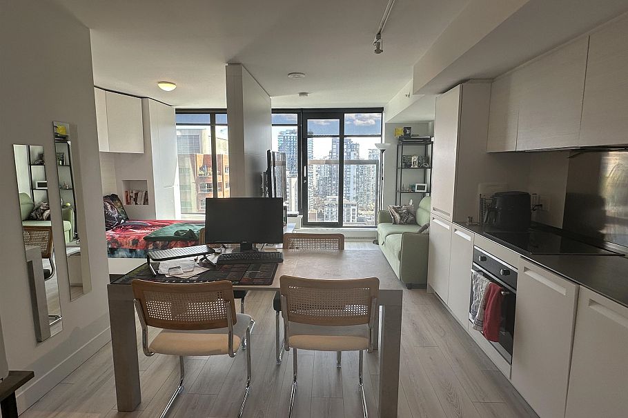 1903 1133 Hornby Street Vancouver, BC - 12