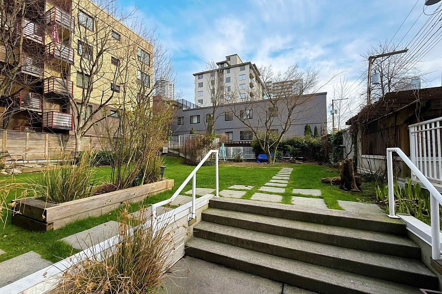 802 1150 Bute Street Vancouver, BC - 14