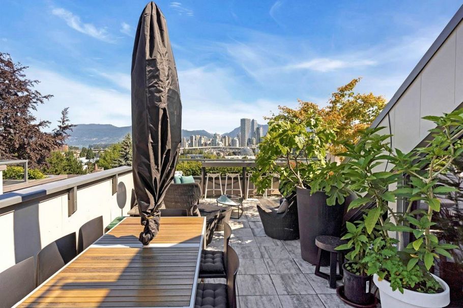 2366  BIRCH STREET, Vancouver BC V6H 0C7 Vancouver, BC - 22