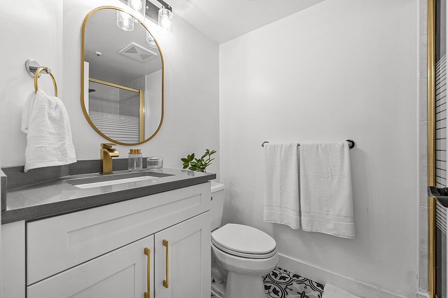 501 888 Hamilton Street Vancouver, BC - 18