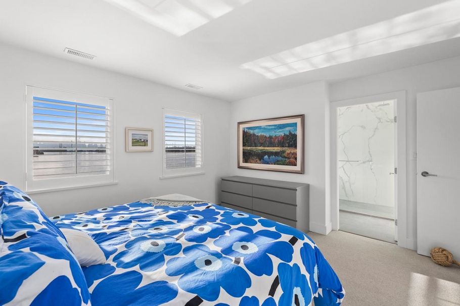 20 415 W Esplanade North Vancouver, BC - 13