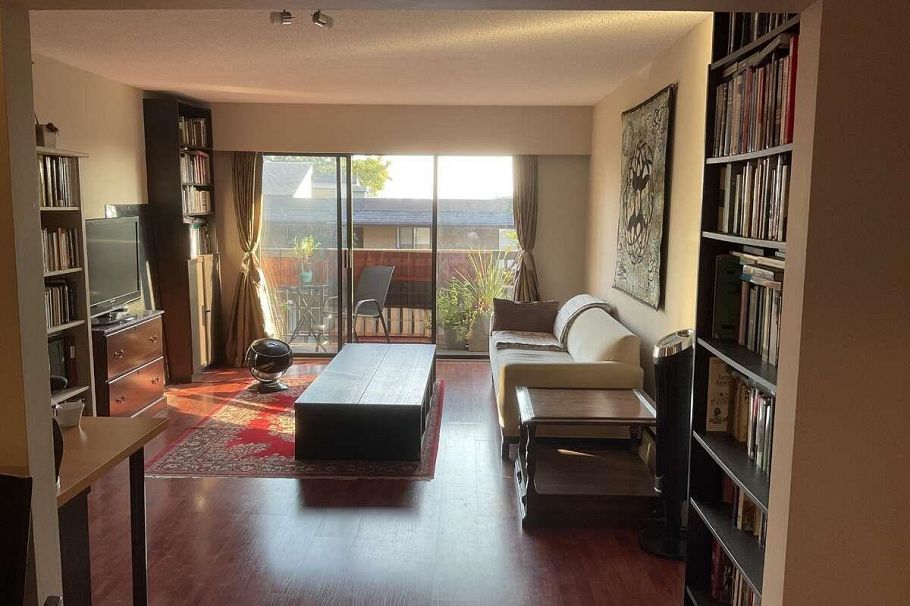 203 211 W 3rd Street North Vancouver, BC - 5