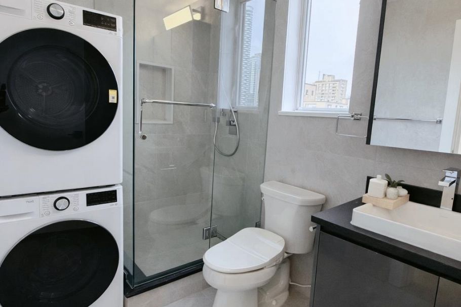 802 1150 Bute Street Vancouver, BC - 12