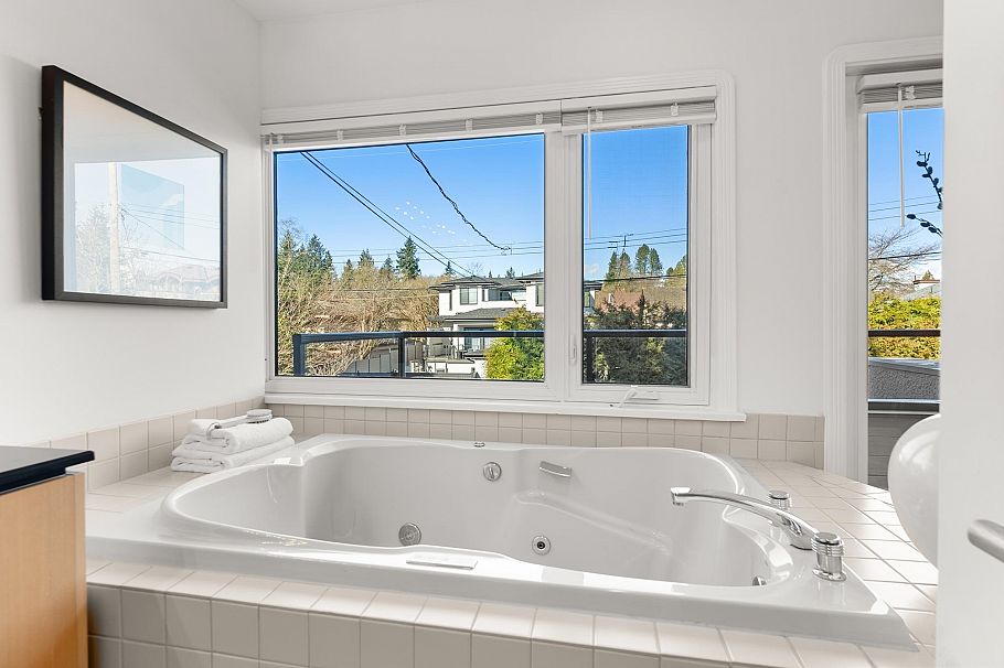 4709 Chancellor Boulevard Vancouver, BC - 30