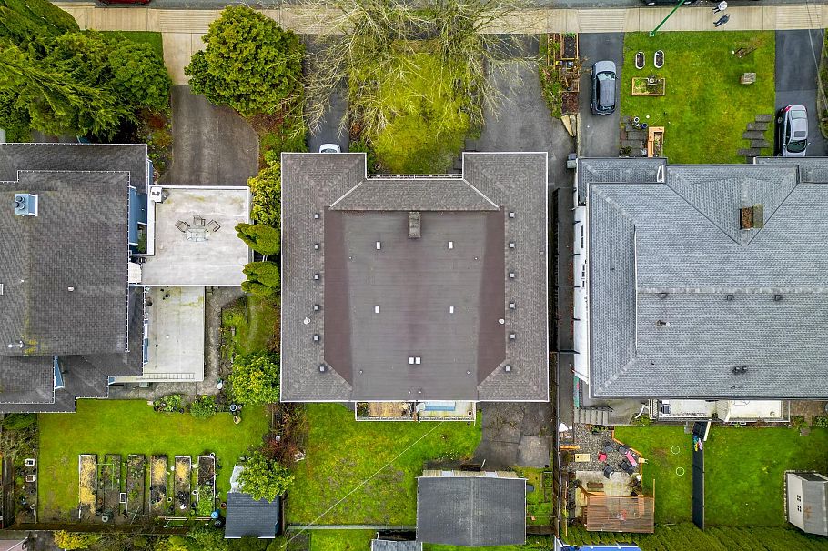 3963 - 3965 Gilpin Street Burnaby, BC - 5