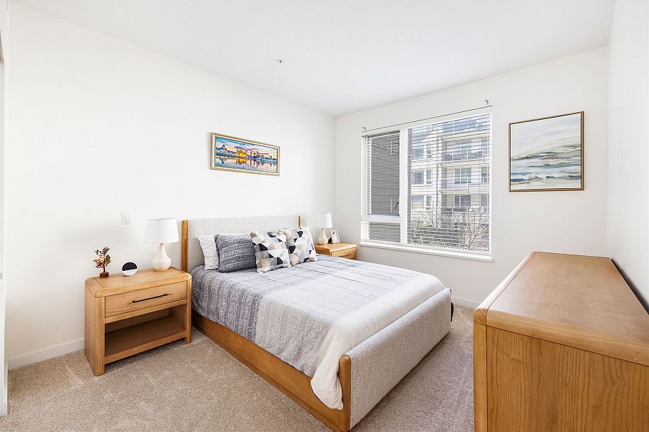 229 255 W 1st Street North Vancouver, BC - 8