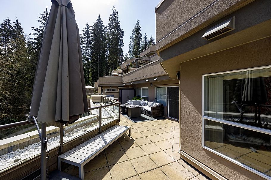 303 1500 Ostler Court North Vancouver, BC - 26