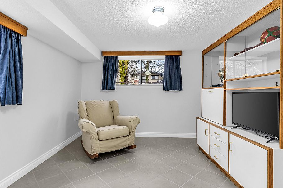 583 W 18th Avenue Vancouver, BC - 21