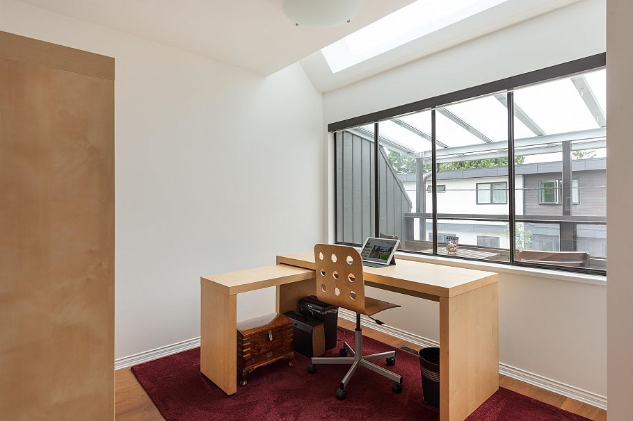 1915 Chesterfield Avenue North Vancouver, BC - 18